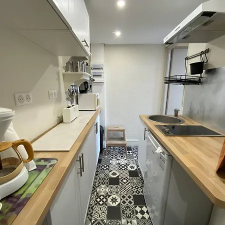 Renove A Avec Parking Prive - Fr-1-812-47 Apartment *